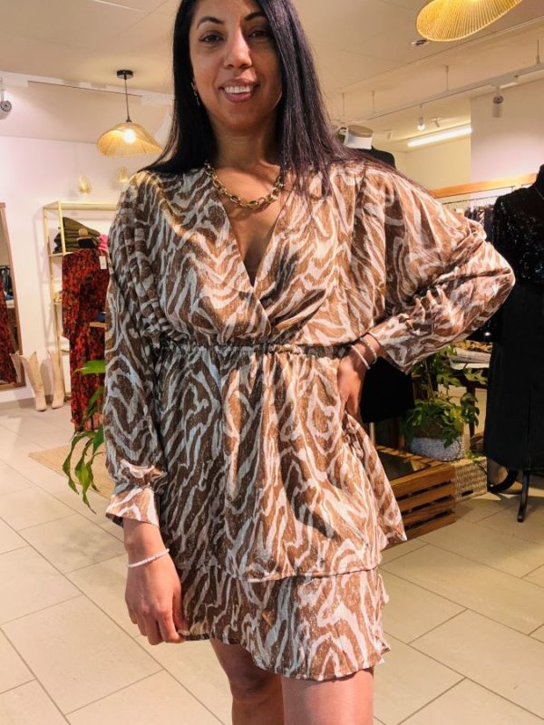 Robe Brooke motif zèbre en camel et beige