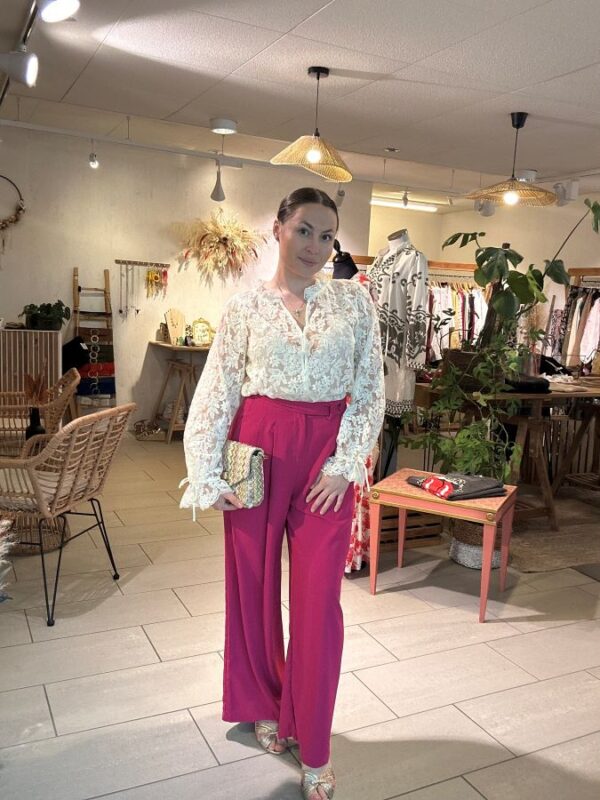 Pantalon Elia fuschia coupe droit