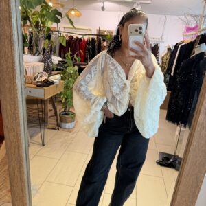 Top Eva ajouré écru