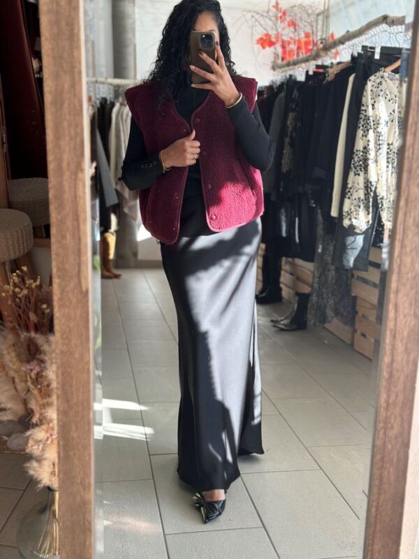 Jupe Zilda Noire effet satin – Image 3