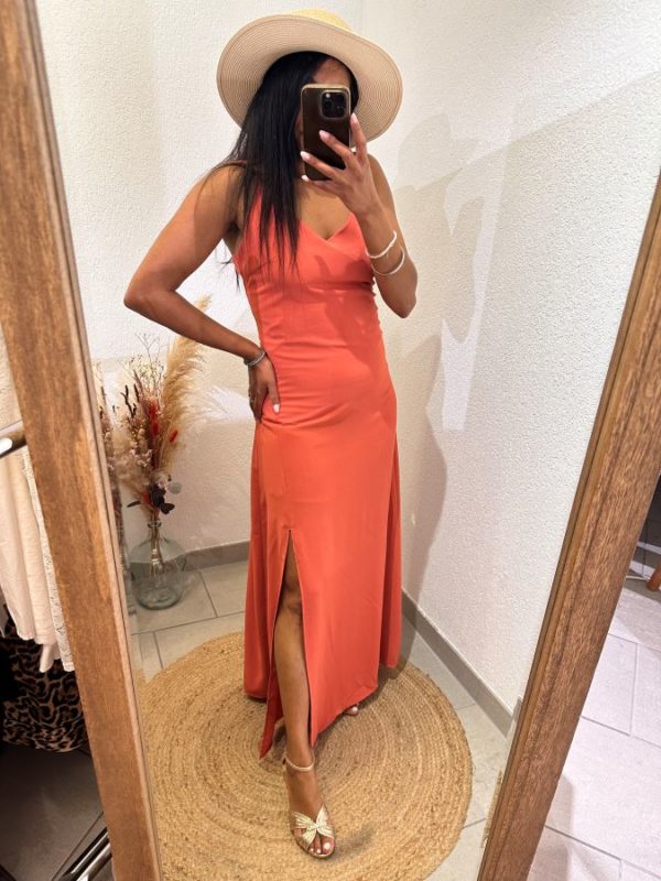 Robe longue Alana terracotta à fines bretelles