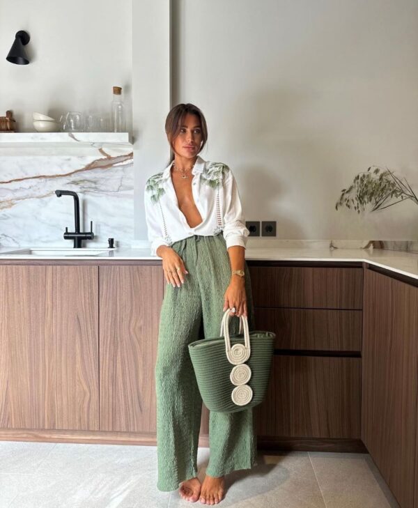Pantalon kaki texturé coupe droit – Image 3