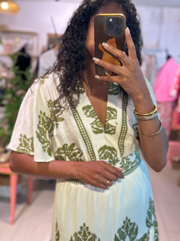 Robe Iya longues motifs écru et kaki – Image 4