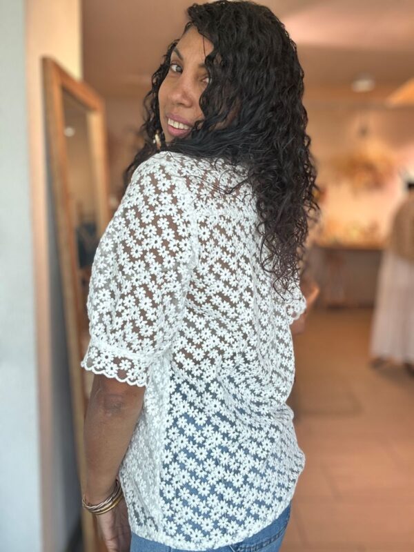 Blouse Eryna en dentelle blanc – Image 3