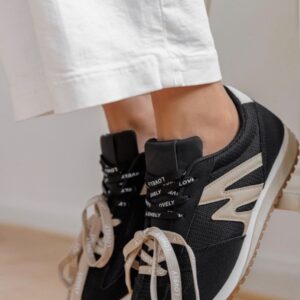 Basket Noire double lacets