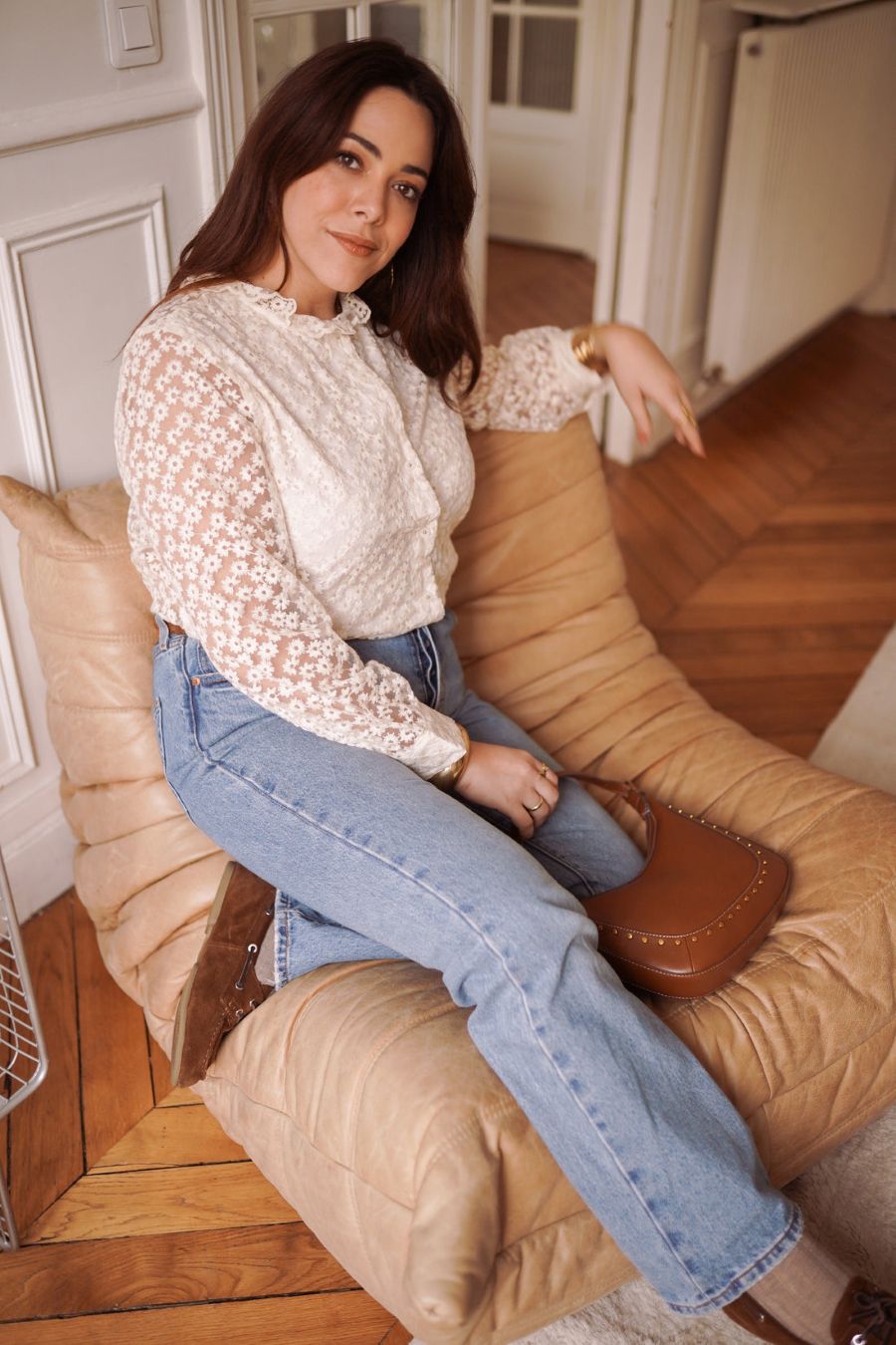 Chemise Syrine beige en dentelle