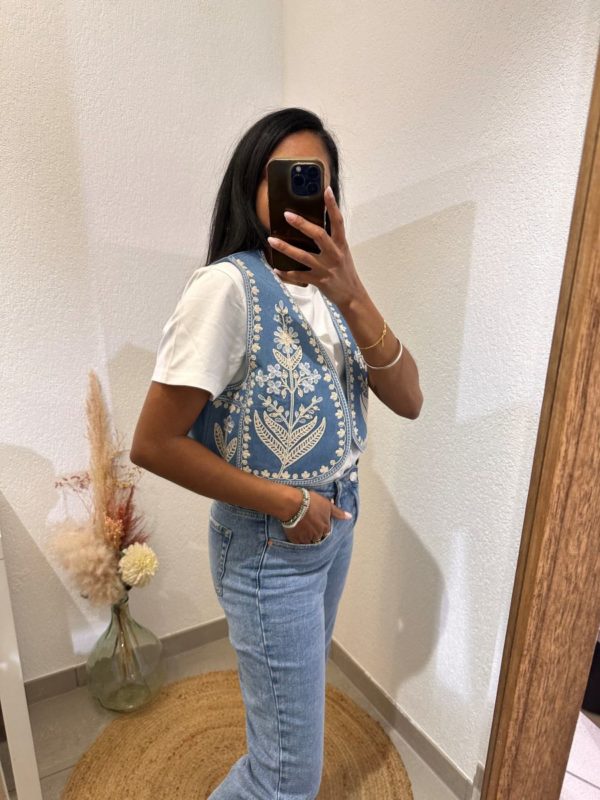 Gilet en jeans courte avec broderie – Image 3