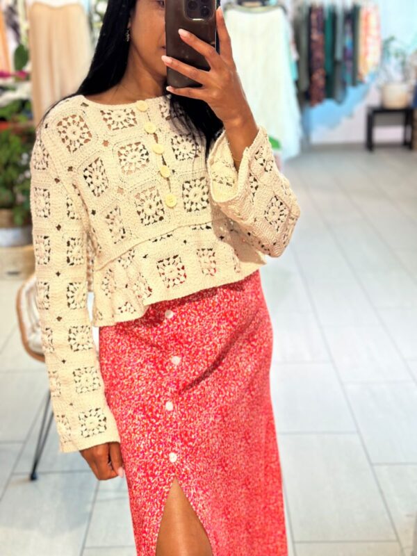 Haut en crochet à bouton – Image 2