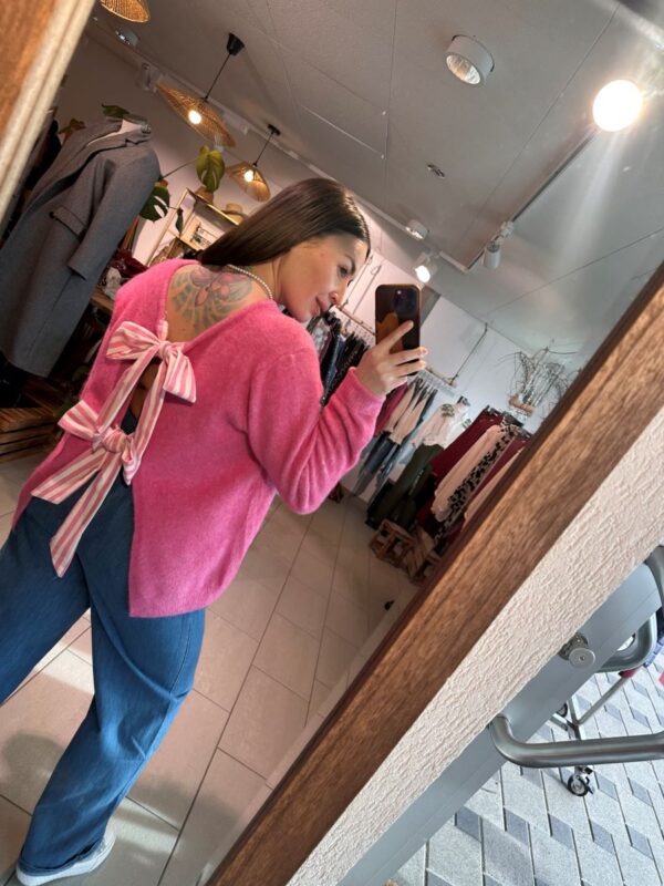 Gilet Emma rose avec deux noeuds se porte recto verso – Image 2