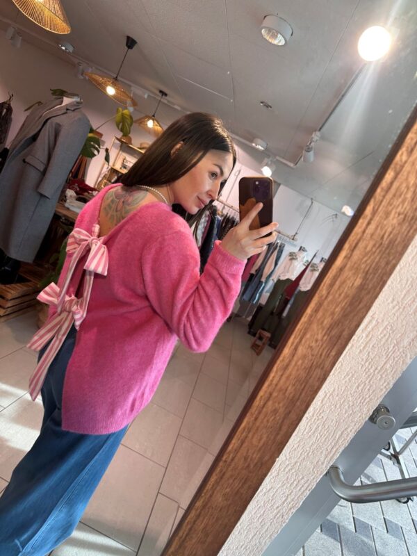 Gilet Emma rose avec deux noeuds se porte recto verso – Image 3
