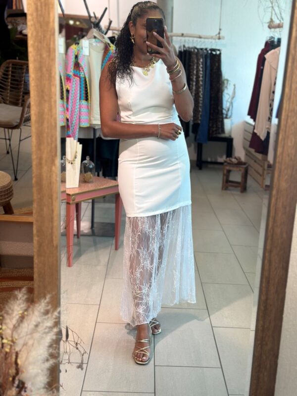 Robe Ida blanche bas en dentelle
