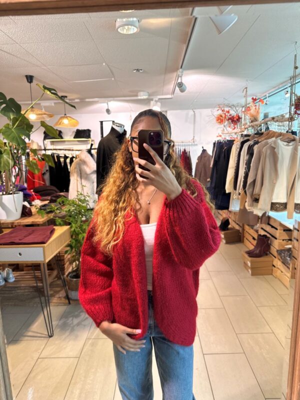 Gilet Betty Rouge vin en maille fabrication Italienne