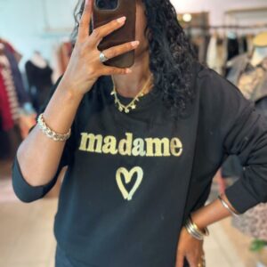 Sweat noir brodée Madame en doré