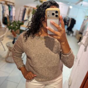 Pull Alma taupe avec dentelle au dos