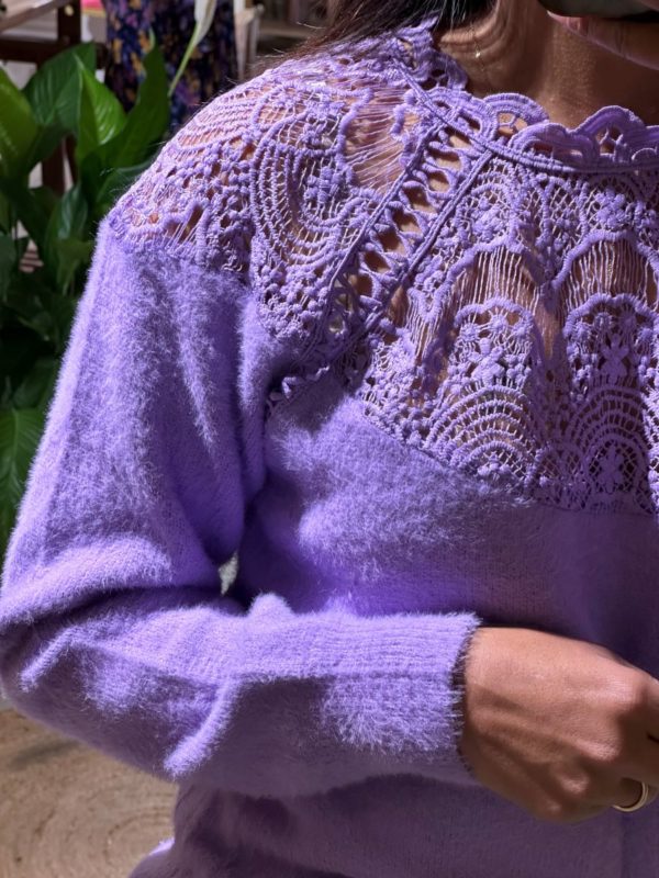 Pull Clémentine violet en dentelle – Image 4